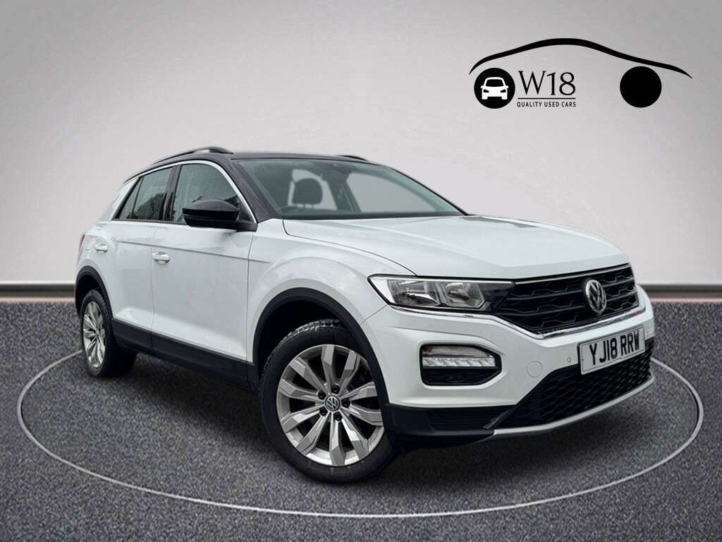 A 2018 VOLKSWAGEN T-ROC 1.0 TSI SE SUV 5dr Petrol Manual Euro 6 (s/s) (115 ps) A 2018 VOLKSWAGEN T-ROC 1.0 TSI SE SUV 5dr Petrol Manual Euro 6 (s/s) (115 ps)