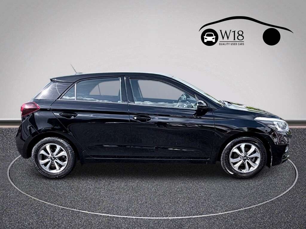 A 2018 HYUNDAI I20 1.2 SE Launch Edition Hatchback 5dr Petrol Manual Euro 6 (s/s) (84 ps) A 2018 HYUNDAI I20 1.2 SE Launch Edition Hatchback 5dr Petrol Manual Euro 6 (s/s) (84 ps)