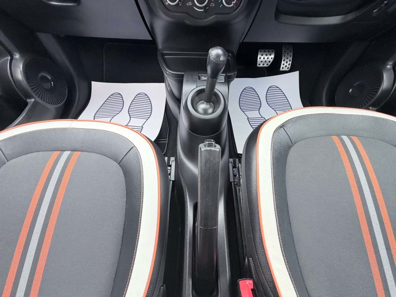2018 RENAULT TWINGO 2018 RENAULT TWINGO