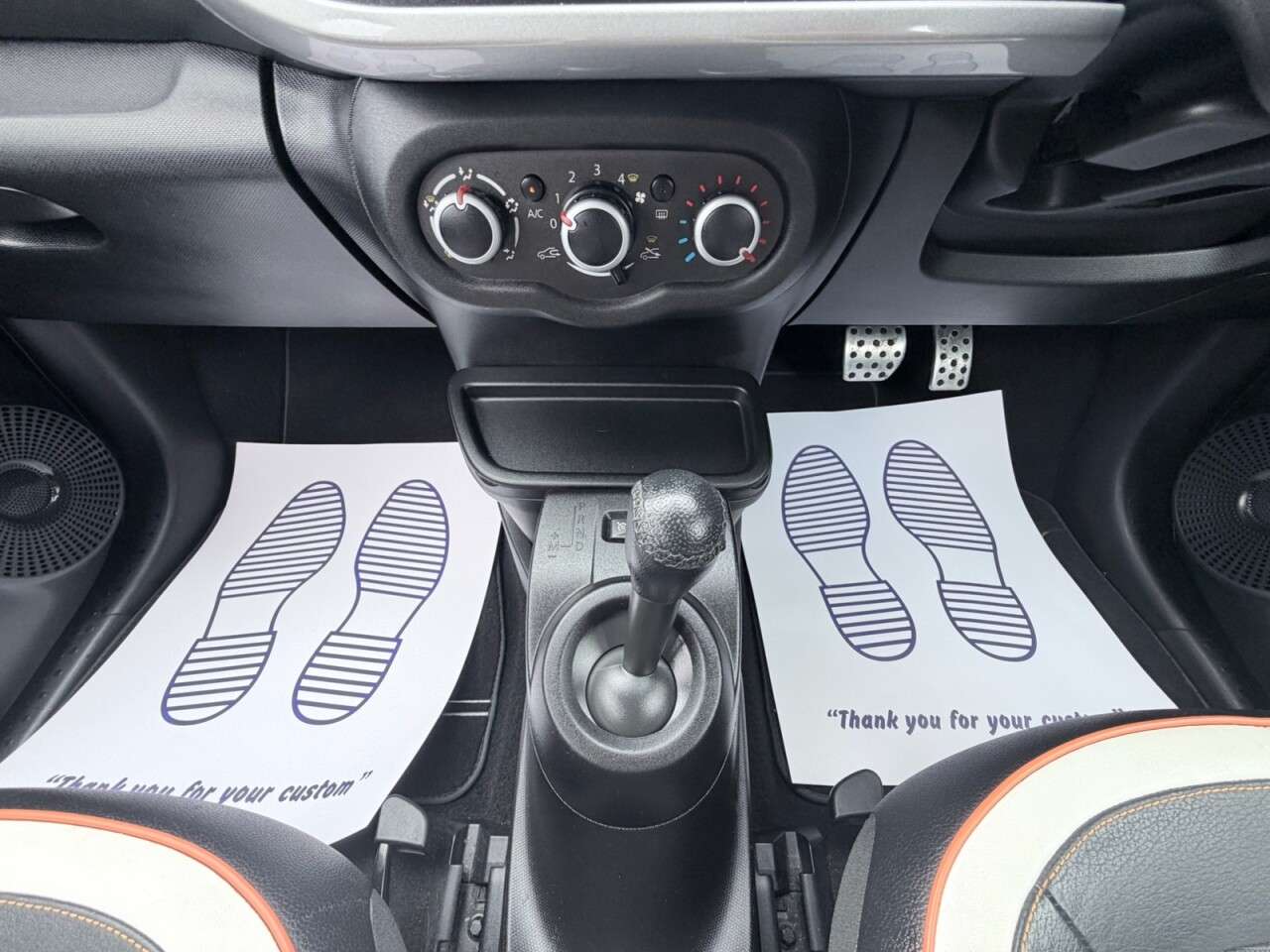 2018 RENAULT TWINGO 2018 RENAULT TWINGO