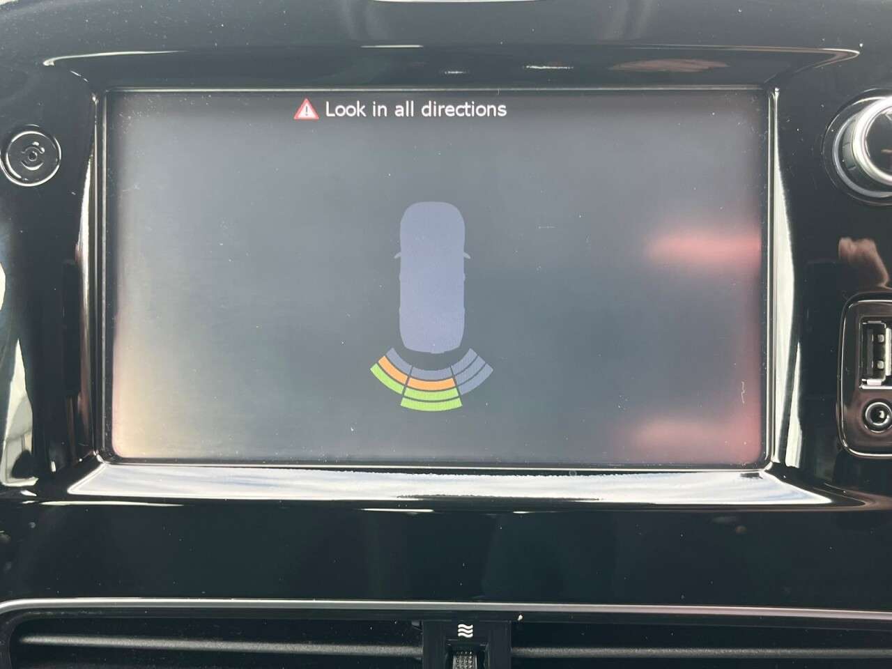 2018 RENAULT CLIO 2018 RENAULT CLIO
