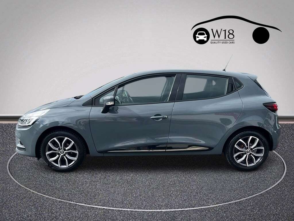 2018 RENAULT CLIO 2018 RENAULT CLIO