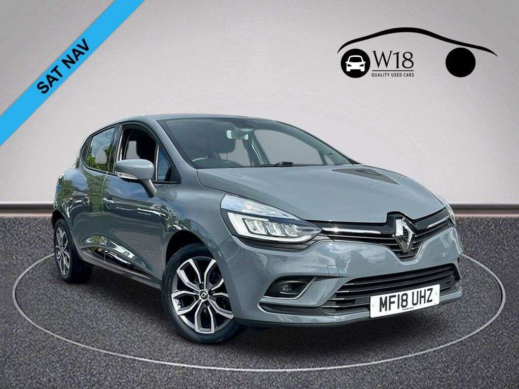 A 2018 RENAULT CLIO 0.9 TCe Urban Nav Hatchback 5dr Petrol Manual Euro 6 (s/s) (90 ps) A 2018 RENAULT CLIO 0.9 TCe Urban Nav Hatchback 5dr Petrol Manual Euro 6 (s/s) (90 ps)