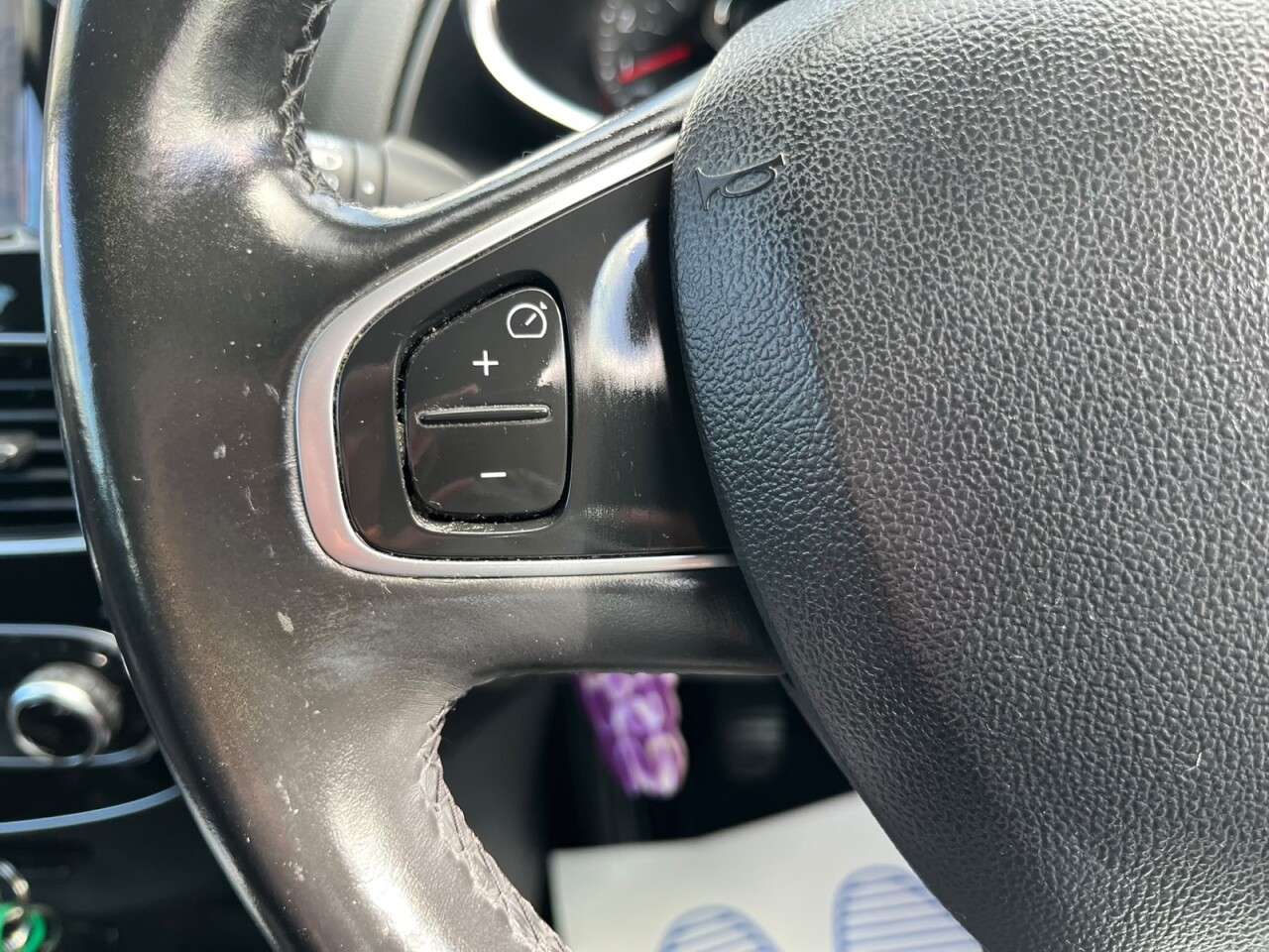 2018 RENAULT CLIO 2018 RENAULT CLIO