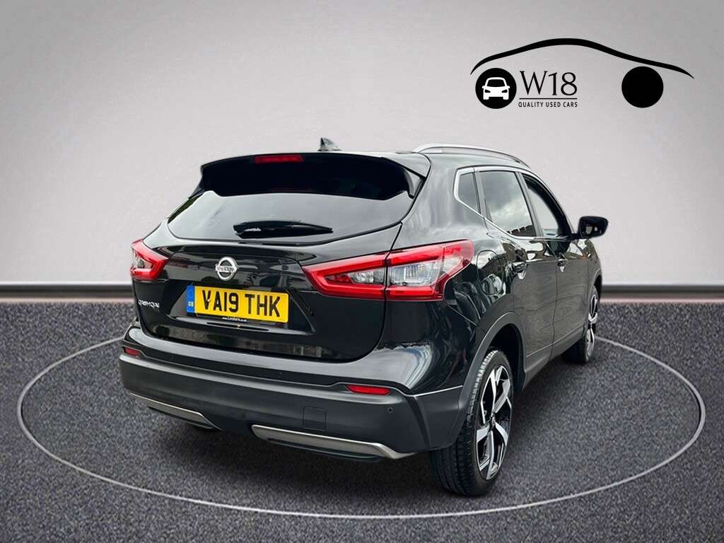 A 2019 NISSAN QASHQAI 1.5 dCi Tekna SUV 5dr Diesel Manual Euro 6 (s/s) (115 ps) A 2019 NISSAN QASHQAI 1.5 dCi Tekna SUV 5dr Diesel Manual Euro 6 (s/s) (115 ps)
