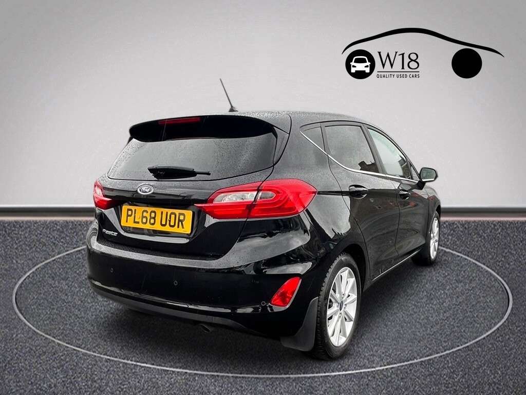 A 2018 FORD FIESTA 1.0T EcoBoost GPF Titanium Hatchback 5dr Petrol Manual Euro 6 (s/s) (125 ps A 2018 FORD FIESTA 1.0T EcoBoost GPF Titanium Hatchback 5dr Petrol Manual Euro 6 (s/s) (125 ps