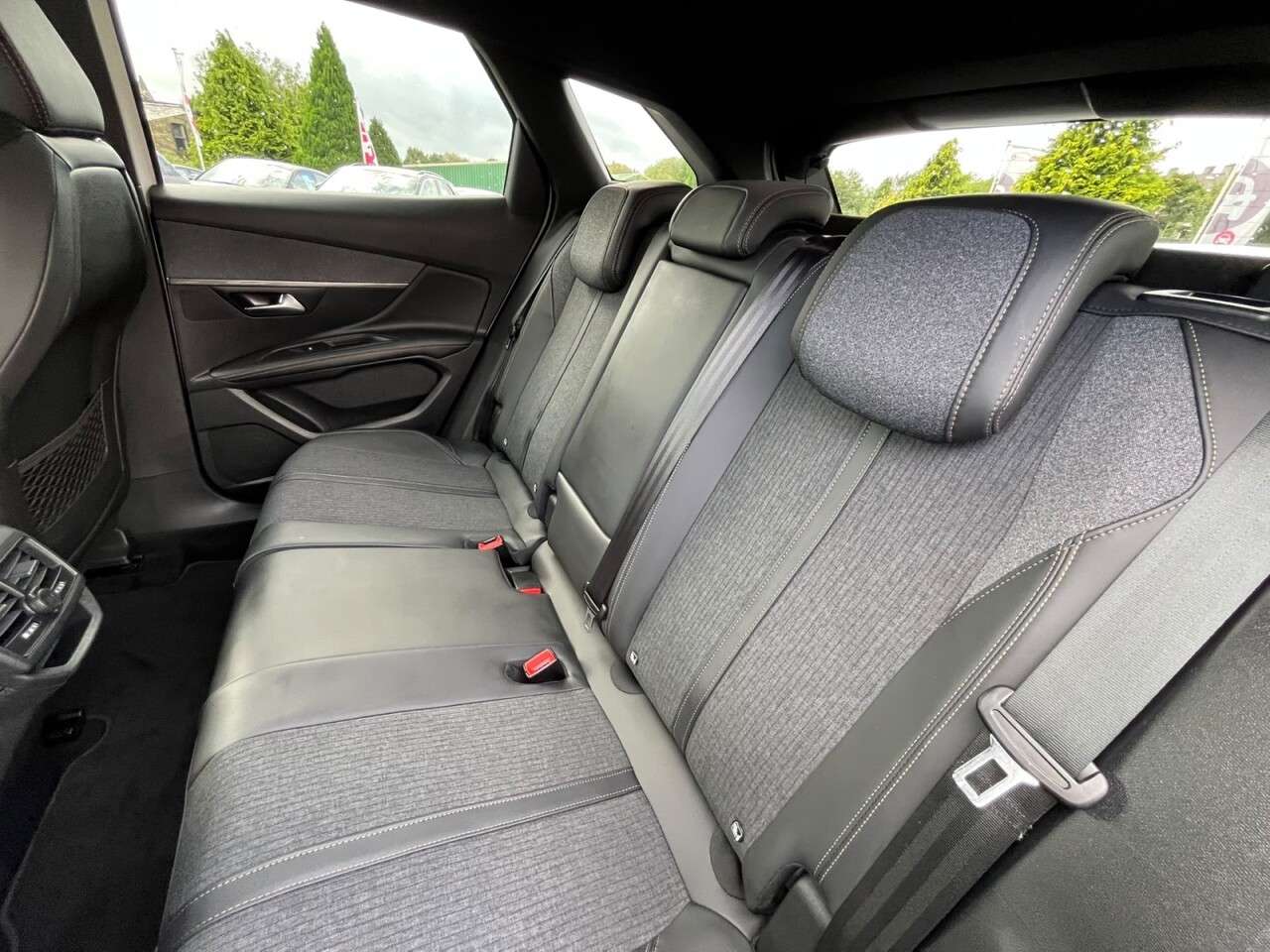 2018 PEUGEOT 3008 2018 PEUGEOT 3008