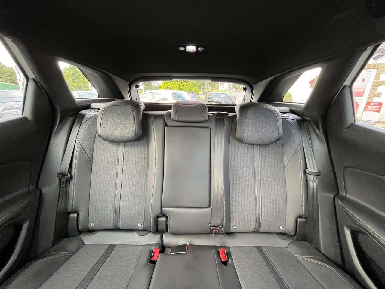 2018 PEUGEOT 3008 2018 PEUGEOT 3008
