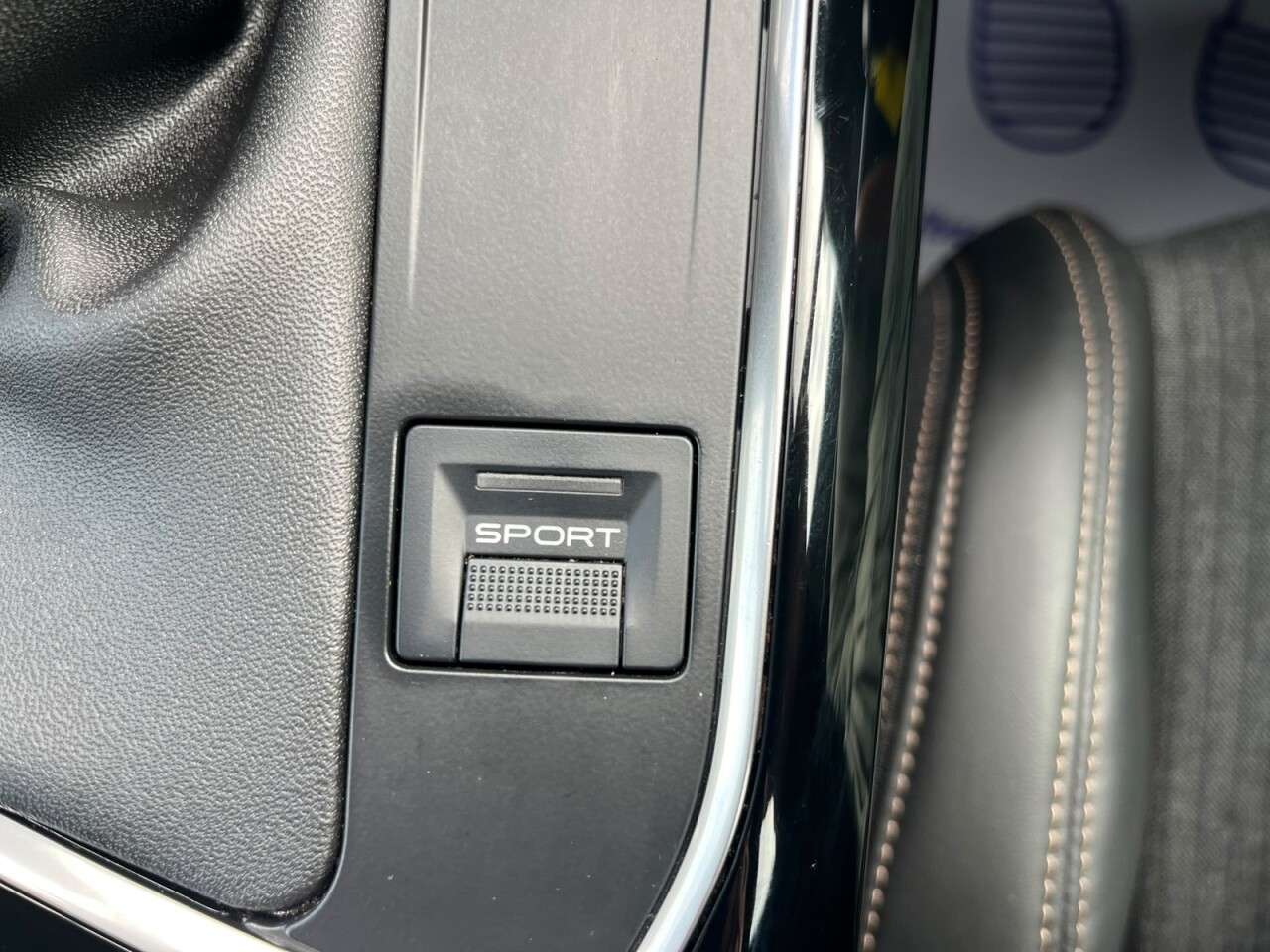 2018 PEUGEOT 3008 2018 PEUGEOT 3008