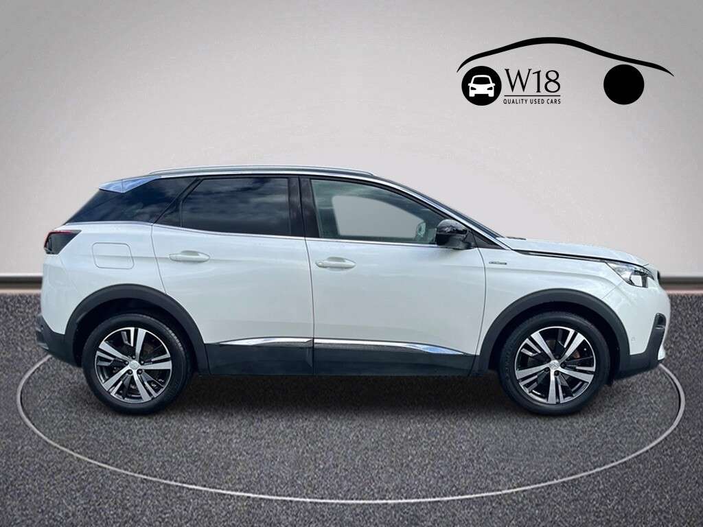 A 2018 PEUGEOT 3008 1.5 BlueHDi GT Line SUV 5dr Diesel Manual Euro 6 (s/s) (130 ps) A 2018 PEUGEOT 3008 1.5 BlueHDi GT Line SUV 5dr Diesel Manual Euro 6 (s/s) (130 ps)