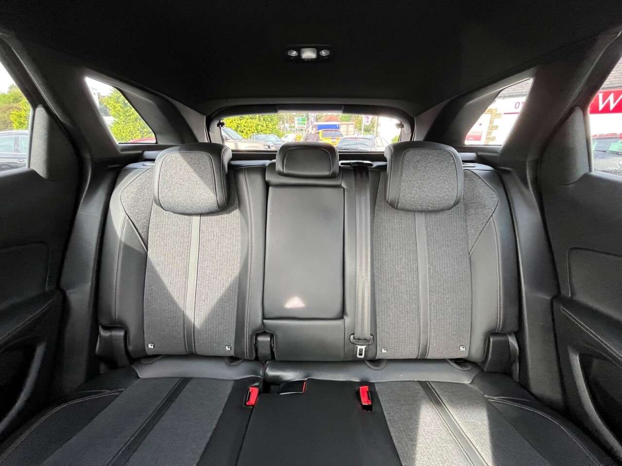 2019 PEUGEOT 3008 2019 PEUGEOT 3008