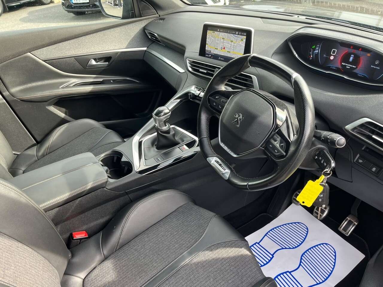 2019 PEUGEOT 3008 2019 PEUGEOT 3008