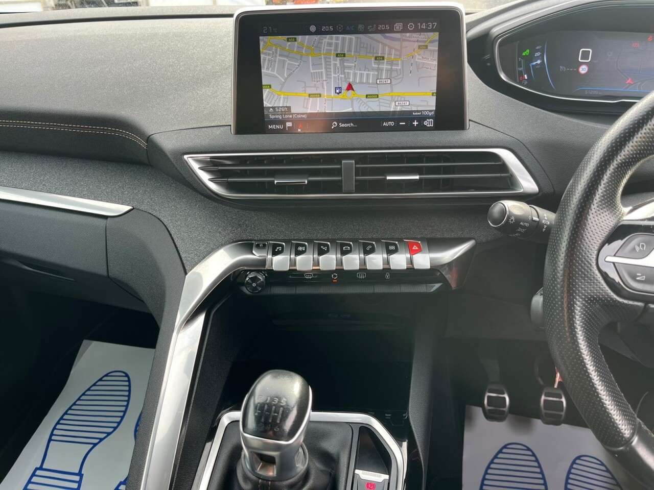 2019 PEUGEOT 3008 2019 PEUGEOT 3008