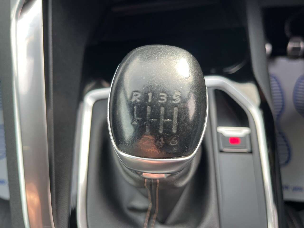 2019 PEUGEOT 3008 2019 PEUGEOT 3008