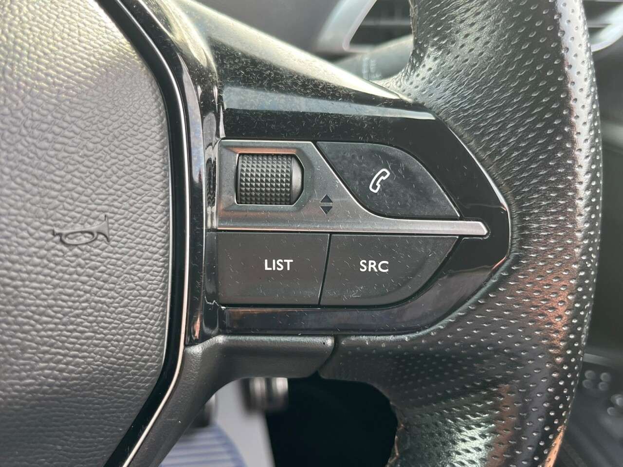 2019 PEUGEOT 3008 2019 PEUGEOT 3008