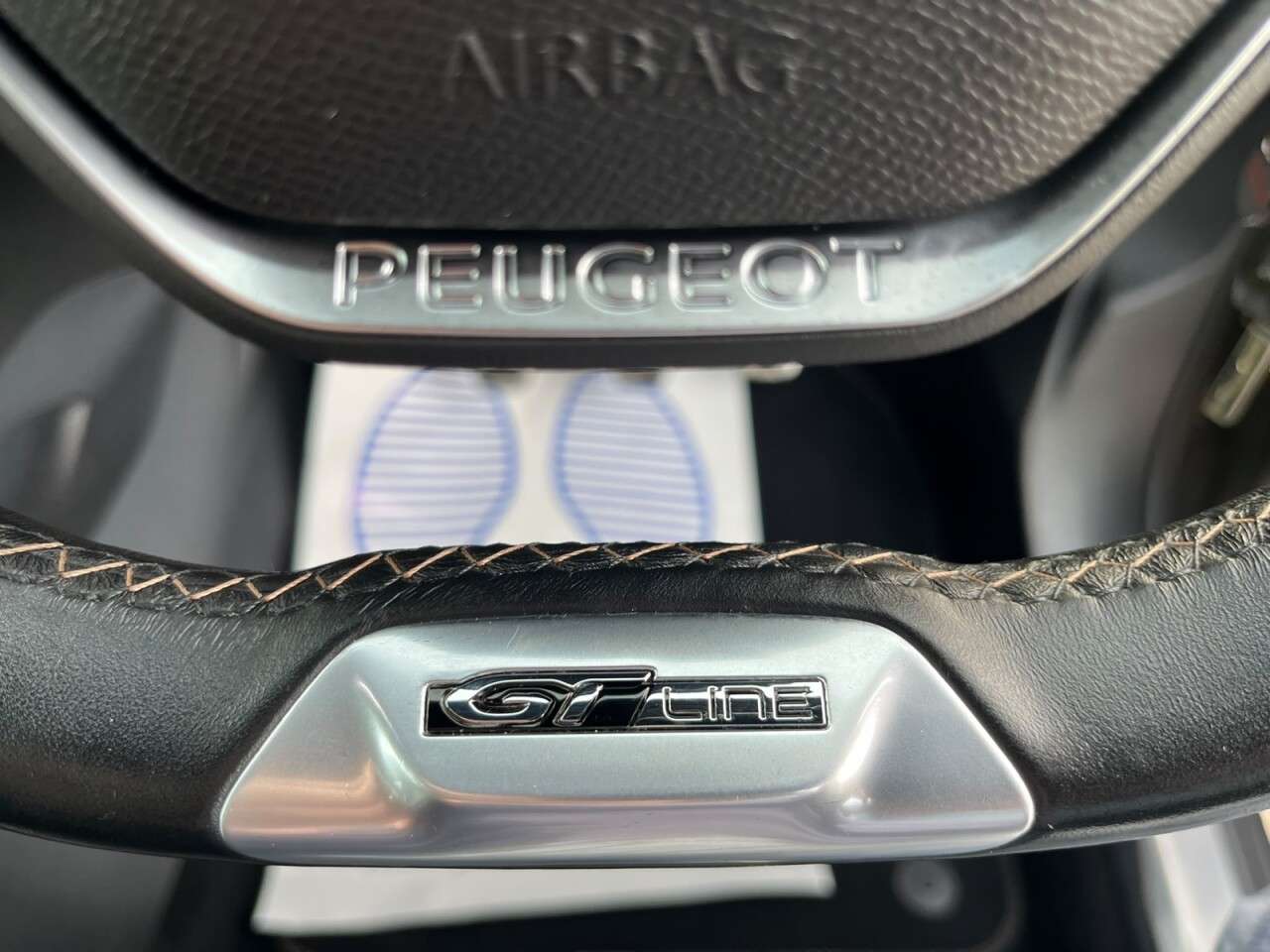 2019 PEUGEOT 3008 2019 PEUGEOT 3008