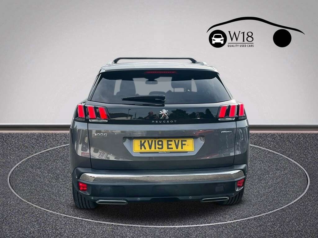 2019 PEUGEOT 3008 2019 PEUGEOT 3008