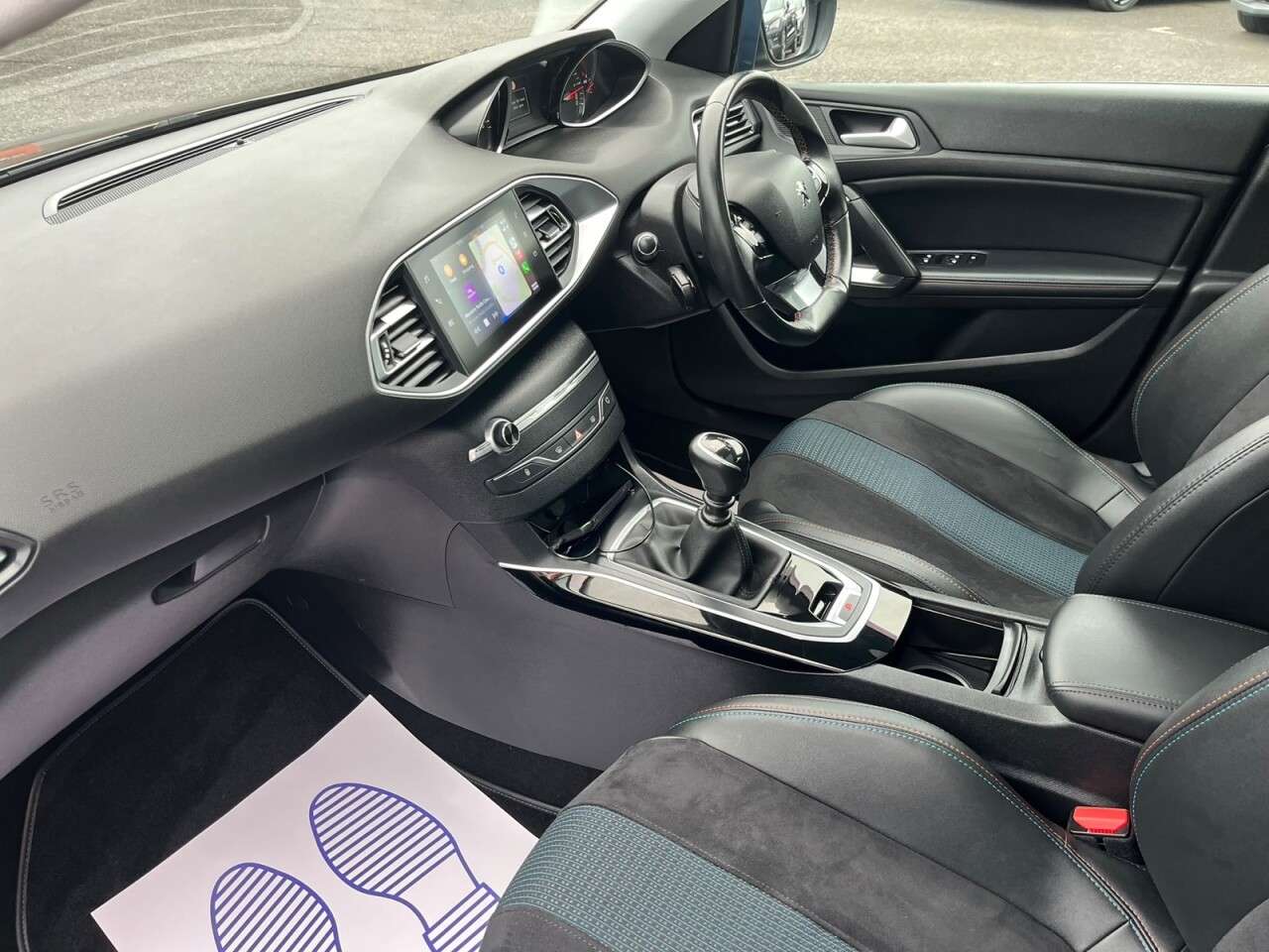 2020 PEUGEOT 308 2020 PEUGEOT 308