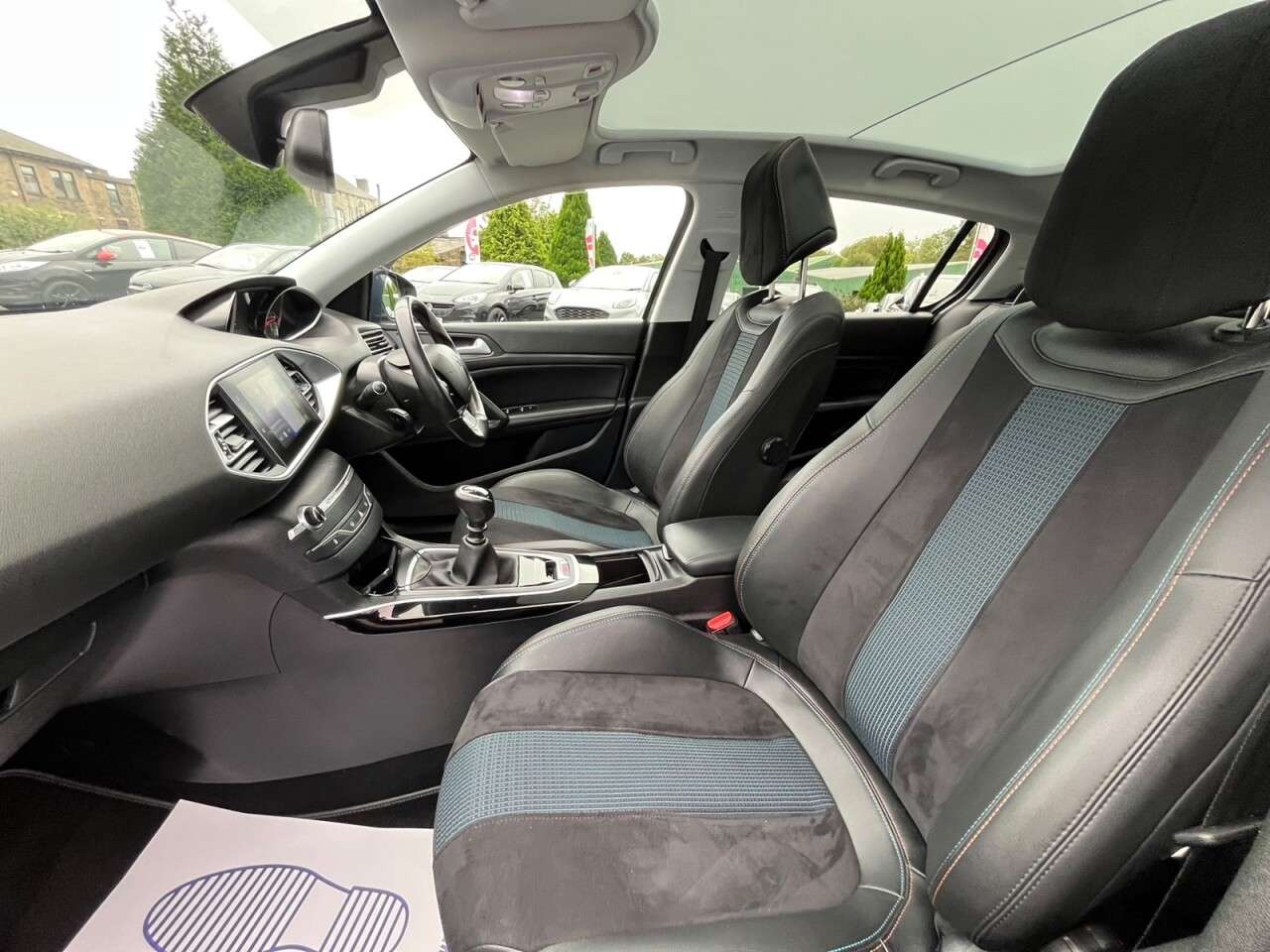 2020 PEUGEOT 308 2020 PEUGEOT 308