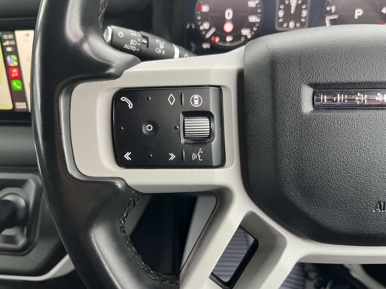 2024 LAND ROVER DEFENDER 110 2024 LAND ROVER DEFENDER 110