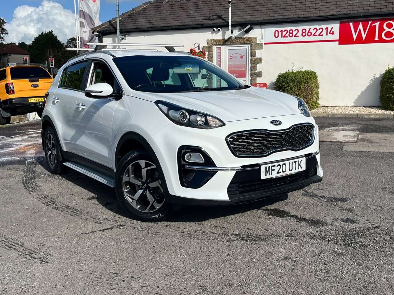 A 2020 KIA SPORTAGE 1.6 GDi 2 SUV 5dr Petrol Manual Euro 6 (s/s) (130 bhp) A 2020 KIA SPORTAGE 1.6 GDi 2 SUV 5dr Petrol Manual Euro 6 (s/s) (130 bhp)