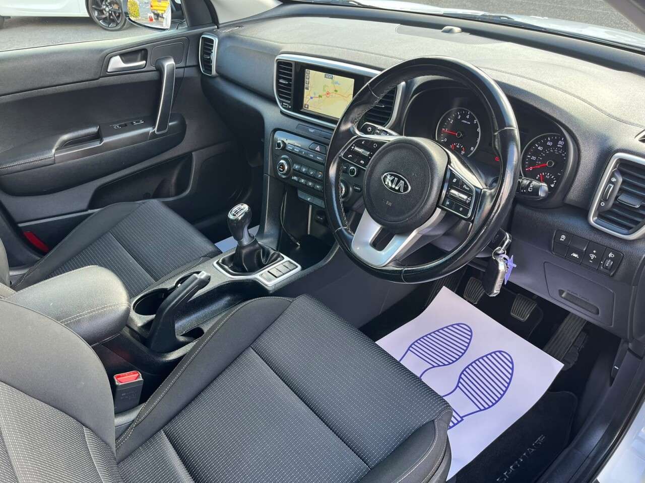 A 2020 KIA SPORTAGE 1.6 GDi 2 SUV 5dr Petrol Manual Euro 6 (s/s) (130 bhp) A 2020 KIA SPORTAGE 1.6 GDi 2 SUV 5dr Petrol Manual Euro 6 (s/s) (130 bhp)