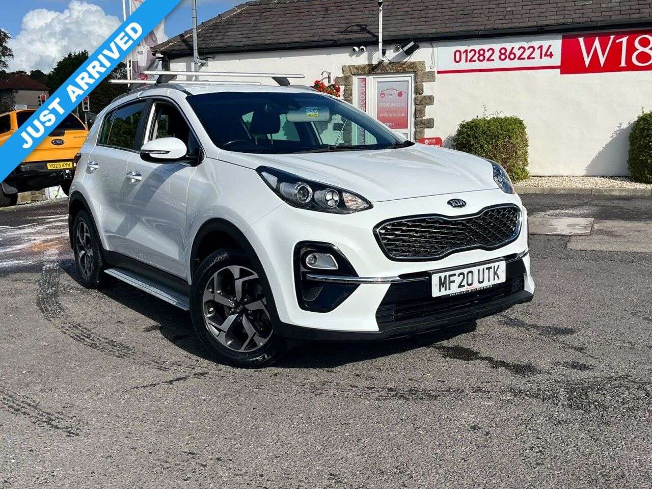A 2020 KIA SPORTAGE 1.6 GDi 2 SUV 5dr Petrol Manual Euro 6 (s/s) (130 bhp) A 2020 KIA SPORTAGE 1.6 GDi 2 SUV 5dr Petrol Manual Euro 6 (s/s) (130 bhp)