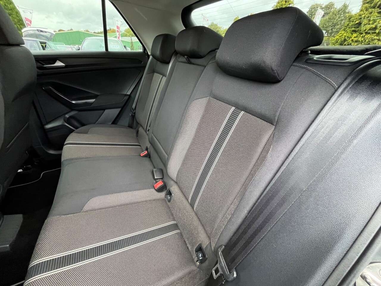 2019 VOLKSWAGEN T-ROC 2019 VOLKSWAGEN T-ROC