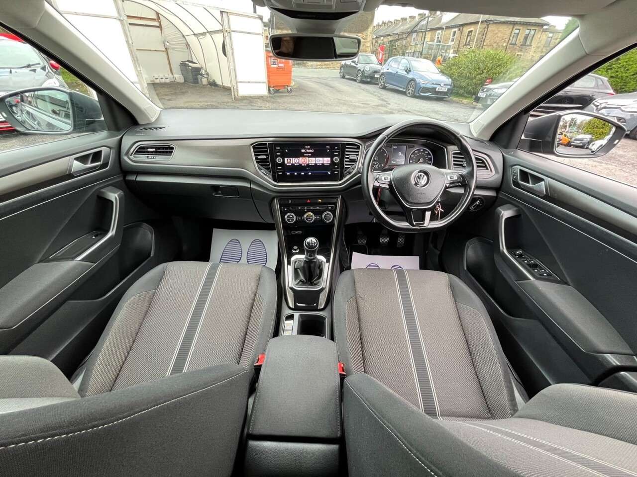 2019 VOLKSWAGEN T-ROC 2019 VOLKSWAGEN T-ROC