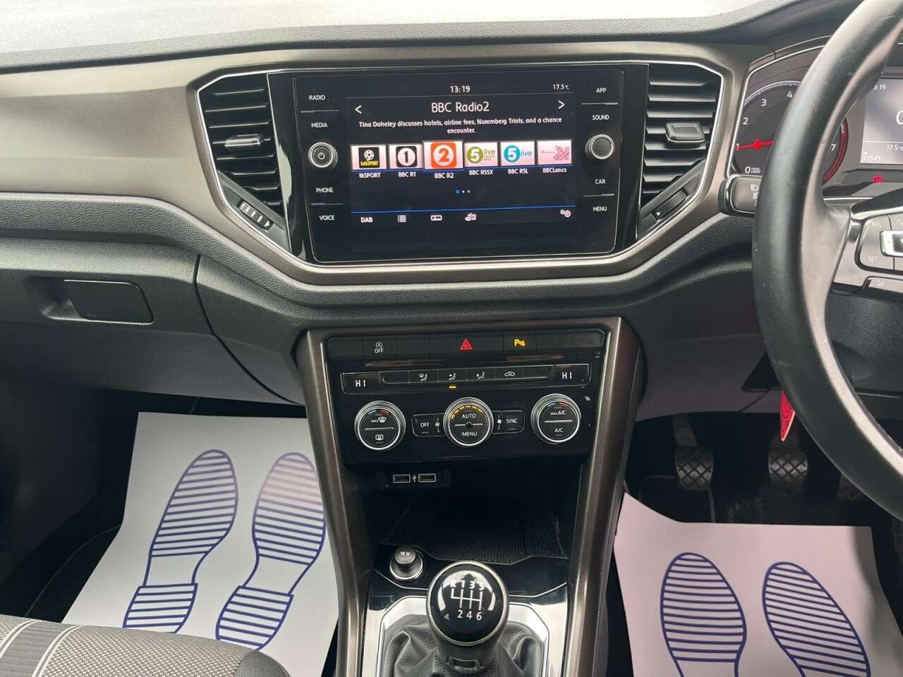 2019 VOLKSWAGEN T-ROC 2019 VOLKSWAGEN T-ROC
