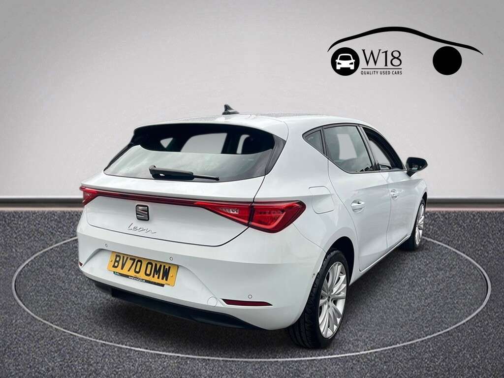 A 2020 SEAT LEON 1.0 TSI SE Dynamic Hatchback 5dr Petrol Manual Euro 6 (s/s) (110 ps) A 2020 SEAT LEON 1.0 TSI SE Dynamic Hatchback 5dr Petrol Manual Euro 6 (s/s) (110 ps)