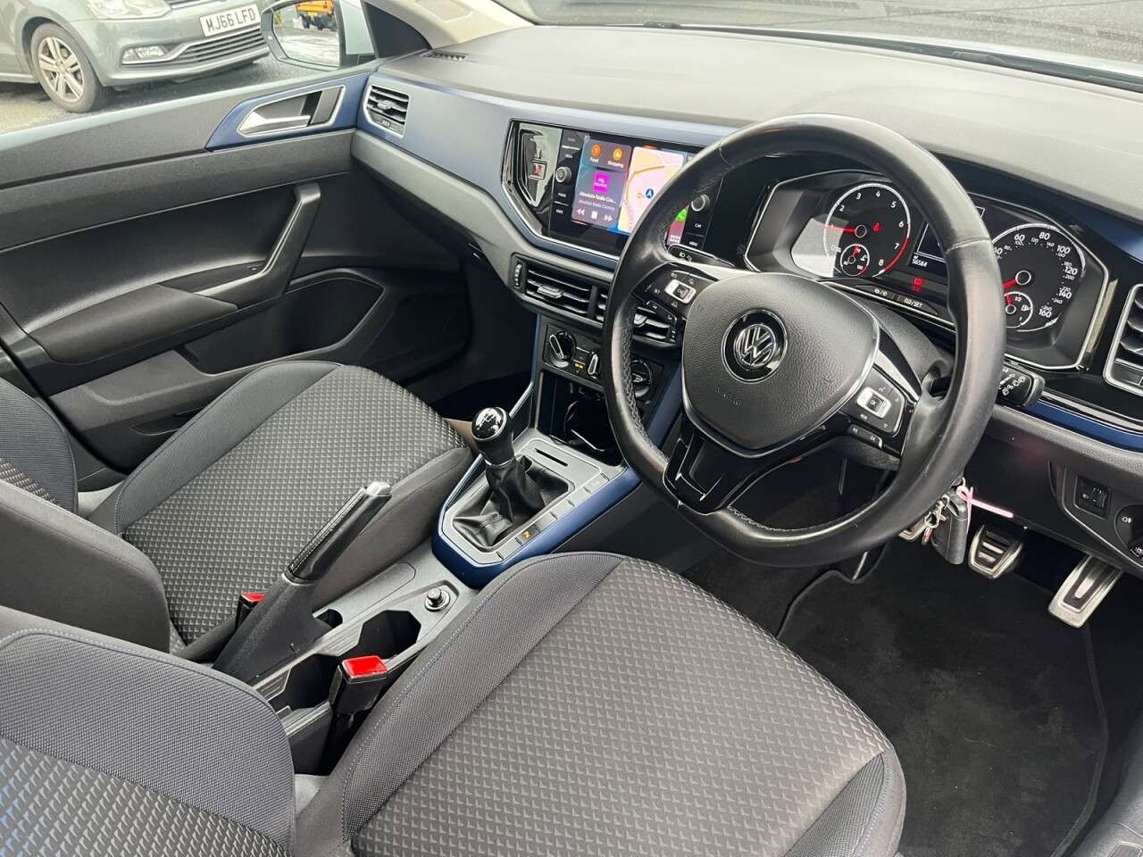 A 2020 VOLKSWAGEN POLO 1.0 TSI United Hatchback 5dr Petrol Manual Euro 6 (s/s) (95 ps) A 2020 VOLKSWAGEN POLO 1.0 TSI United Hatchback 5dr Petrol Manual Euro 6 (s/s) (95 ps)