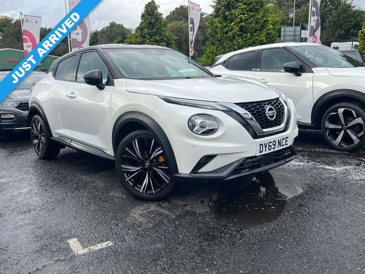 A 2019 NISSAN JUKE 1.0 DIG-T Tekna+ SUV 5dr Petrol Manual Euro 6 (s/s) (117 ps) A 2019 NISSAN JUKE 1.0 DIG-T Tekna+ SUV 5dr Petrol Manual Euro 6 (s/s) (117 ps)
