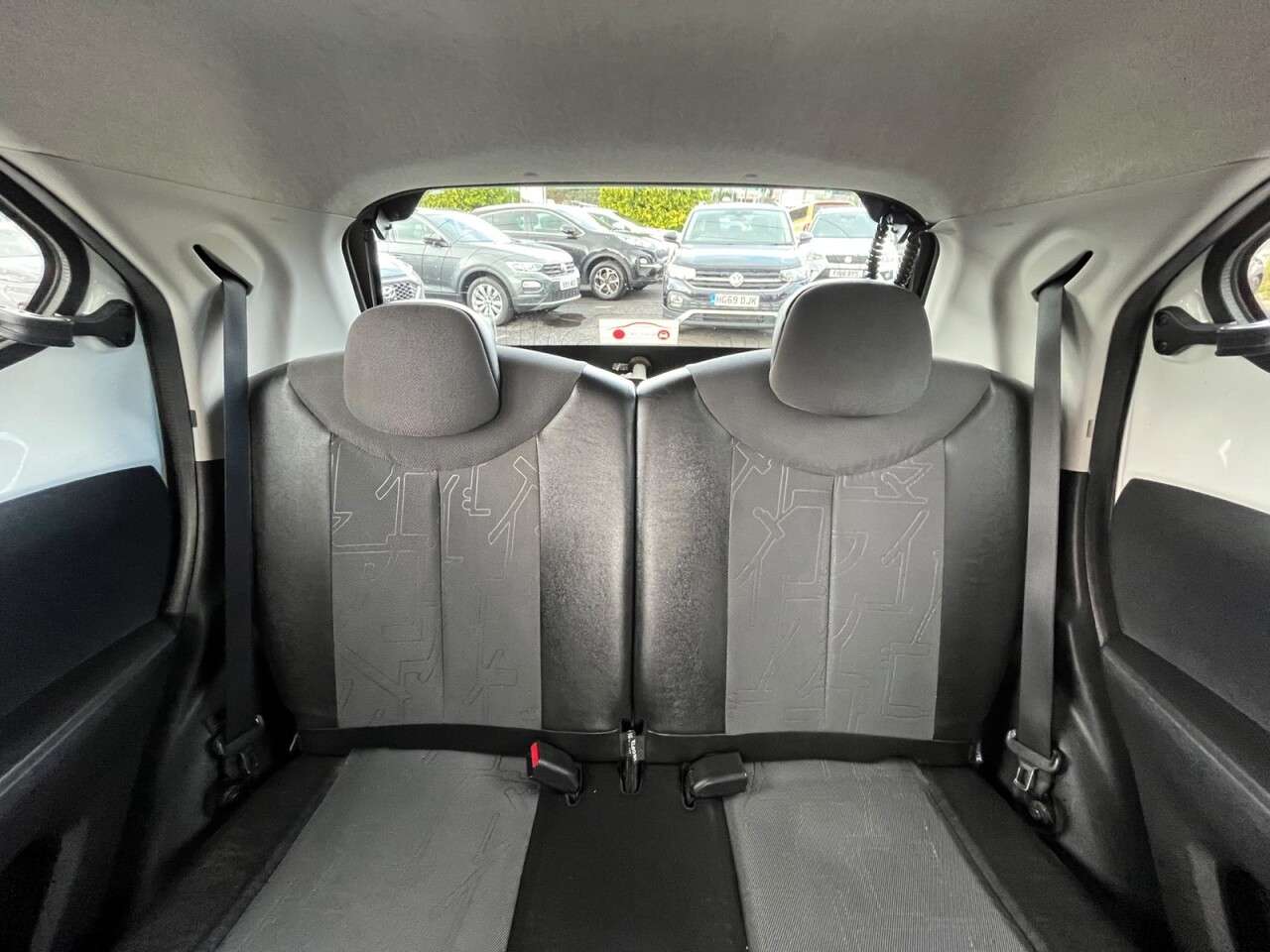 2016 TOYOTA AYGO 2016 TOYOTA AYGO