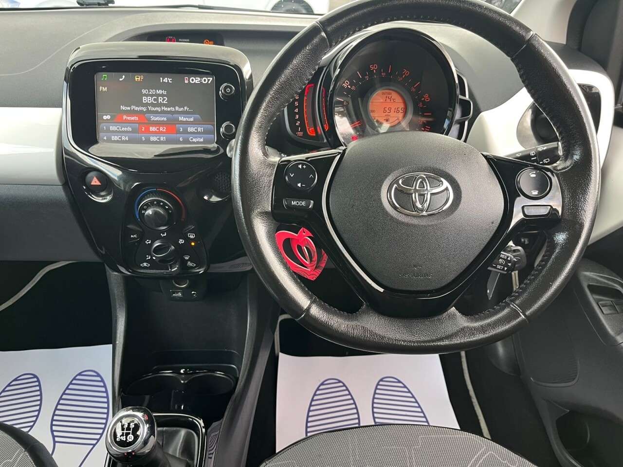 2016 TOYOTA AYGO 2016 TOYOTA AYGO