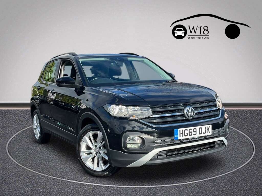 A 2019 VOLKSWAGEN T-CROSS 1.6 TDI SE SUV 5dr Diesel Manual Euro 6 (s/s) (95 ps) A 2019 VOLKSWAGEN T-CROSS 1.6 TDI SE SUV 5dr Diesel Manual Euro 6 (s/s) (95 ps)