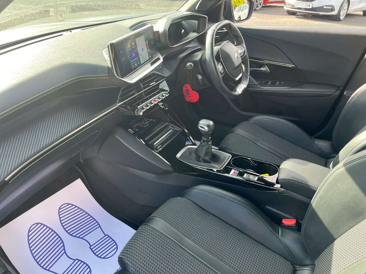 2020 PEUGEOT 2008 2020 PEUGEOT 2008