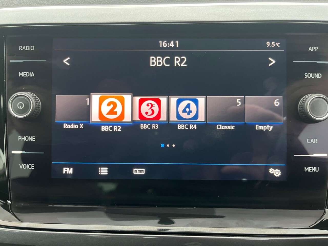 2019 VOLKSWAGEN POLO 2019 VOLKSWAGEN POLO