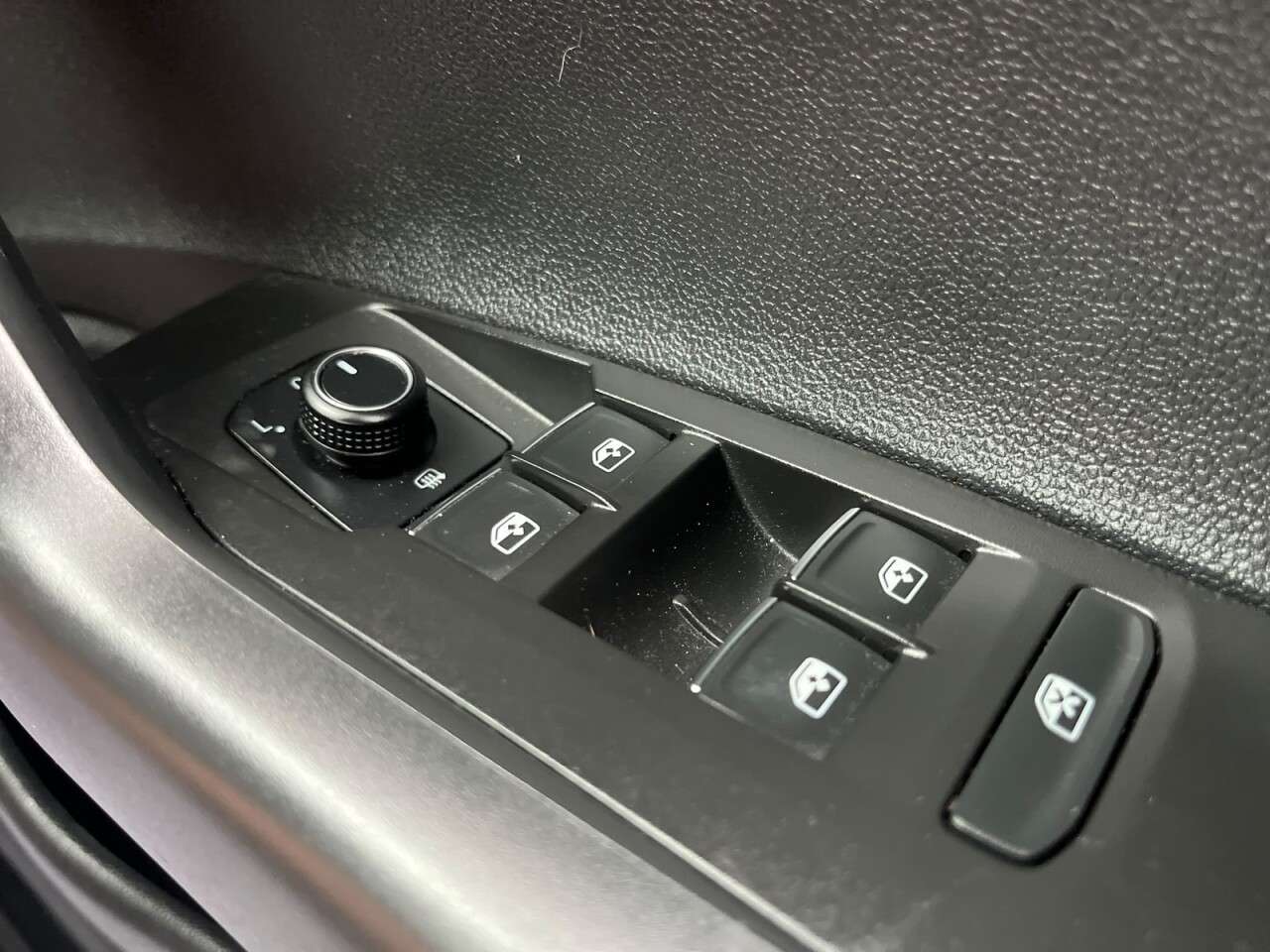2019 VOLKSWAGEN POLO 2019 VOLKSWAGEN POLO