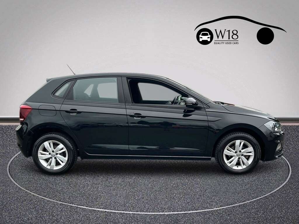 A 2019 VOLKSWAGEN POLO 1.0 TSI GPF SE Hatchback 5dr Petrol DSG Euro 6 (s/s) (95 ps) A 2019 VOLKSWAGEN POLO 1.0 TSI GPF SE Hatchback 5dr Petrol DSG Euro 6 (s/s) (95 ps)