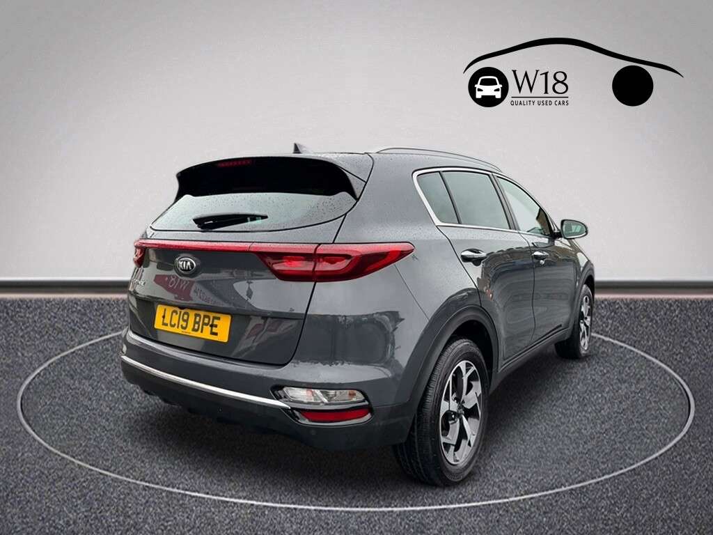 A 2019 KIA SPORTAGE 1.6 GDi 2 SUV 5dr Petrol Manual Euro 6 (s/s) (130 bhp) A 2019 KIA SPORTAGE 1.6 GDi 2 SUV 5dr Petrol Manual Euro 6 (s/s) (130 bhp)