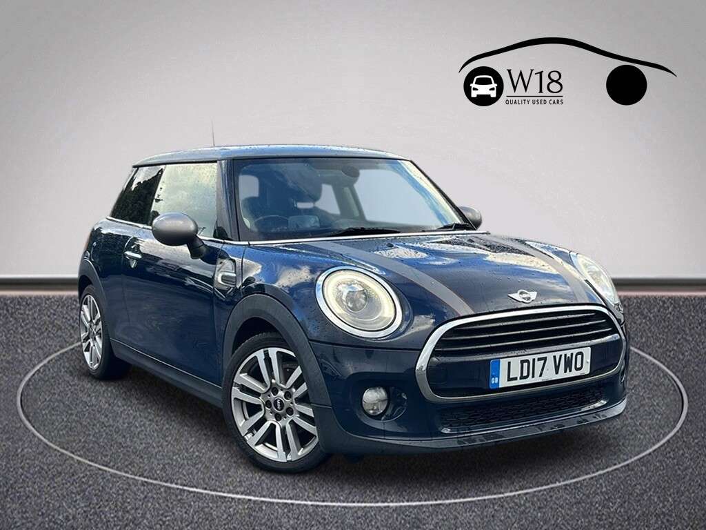 A 2017 MINI HATCH 1.5 Cooper Seven Hatchback 3dr Petrol Manual Euro 6 (s/s) (136 ps) A 2017 MINI HATCH 1.5 Cooper Seven Hatchback 3dr Petrol Manual Euro 6 (s/s) (136 ps)
