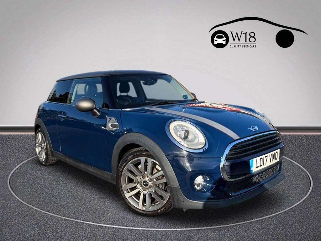 A 2017 MINI HATCH 1.5 Cooper Seven Hatchback 3dr Petrol Manual Euro 6 (s/s) (136 ps) A 2017 MINI HATCH 1.5 Cooper Seven Hatchback 3dr Petrol Manual Euro 6 (s/s) (136 ps)