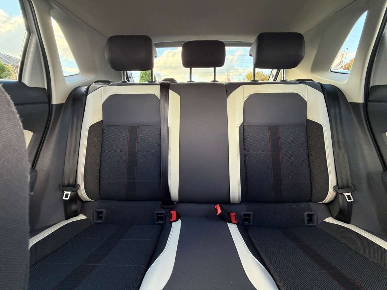 2018 VOLKSWAGEN POLO 2018 VOLKSWAGEN POLO