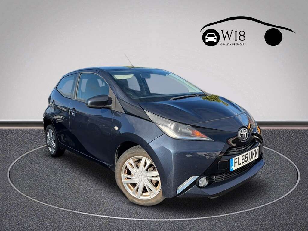 A 2015 TOYOTA AYGO 1.0 VVT-i x-pression x-wave 5dr Petrol Manual Euro 5 Euro 5 (68 ps) A 2015 TOYOTA AYGO 1.0 VVT-i x-pression x-wave 5dr Petrol Manual Euro 5 Euro 5 (68 ps)