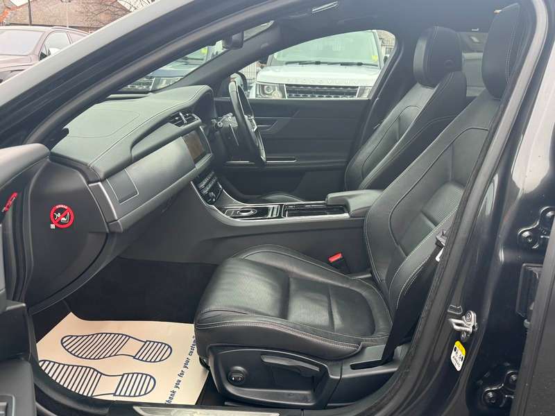 2017 JAGUAR XF 2017 JAGUAR XF