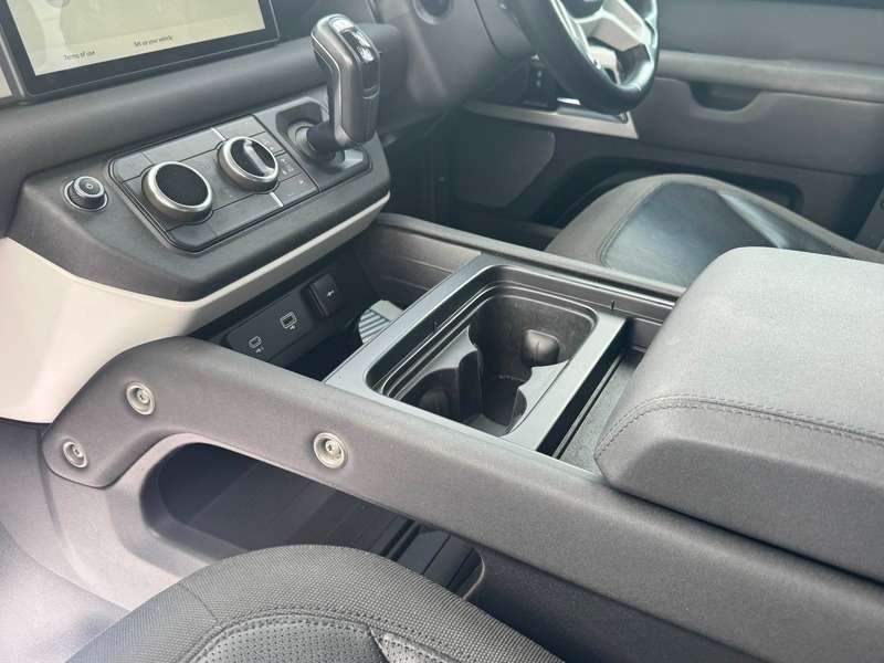 2020 LAND ROVER DEFENDER 2020 LAND ROVER DEFENDER