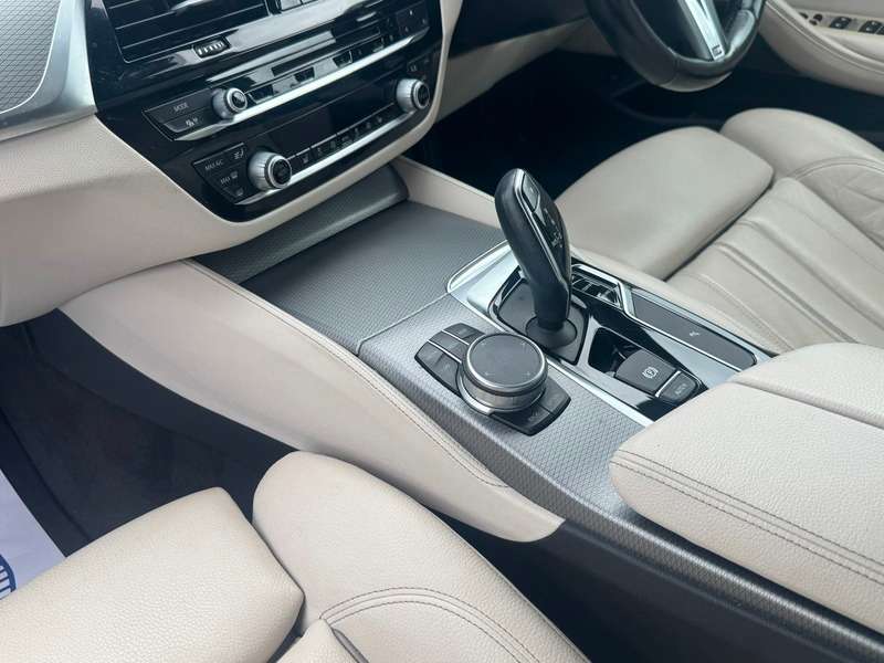 2018 BMW 5 SERIES 2018 BMW 5 SERIES