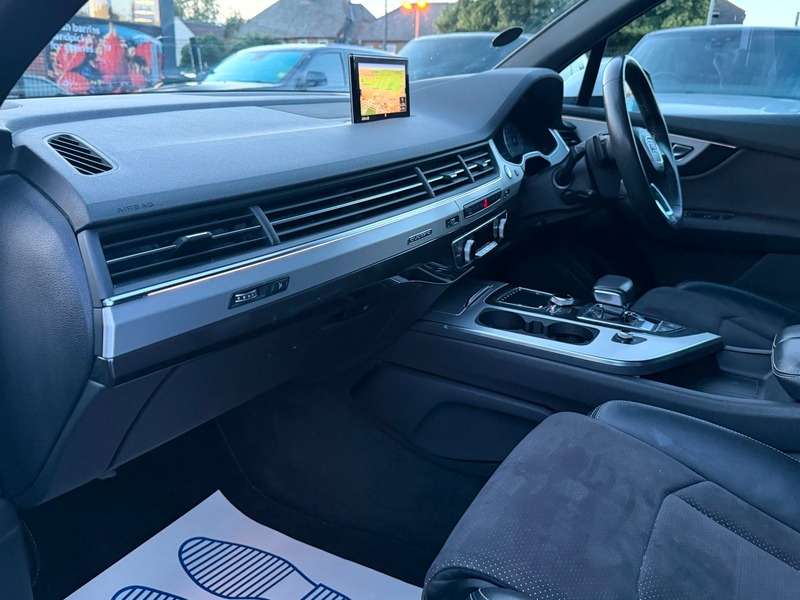 2019 AUDI Q7 2019 AUDI Q7
