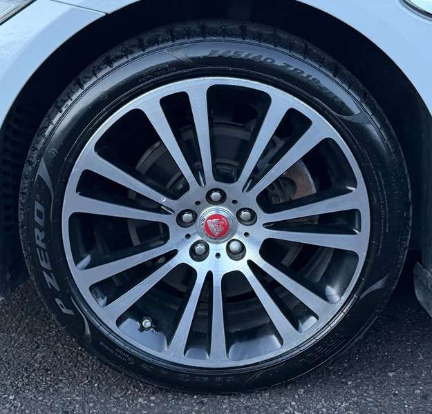 2018 JAGUAR XF 2018 JAGUAR XF